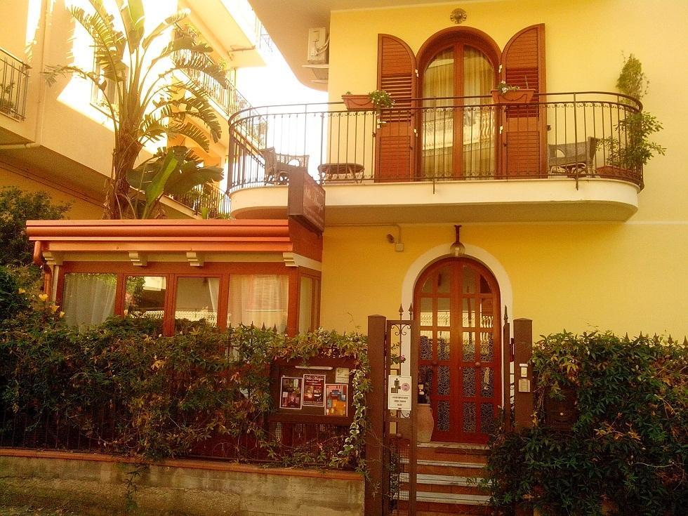 Villa Marysa Studio Apartment ジャルディーニ・ナクソス エクステリア 写真
