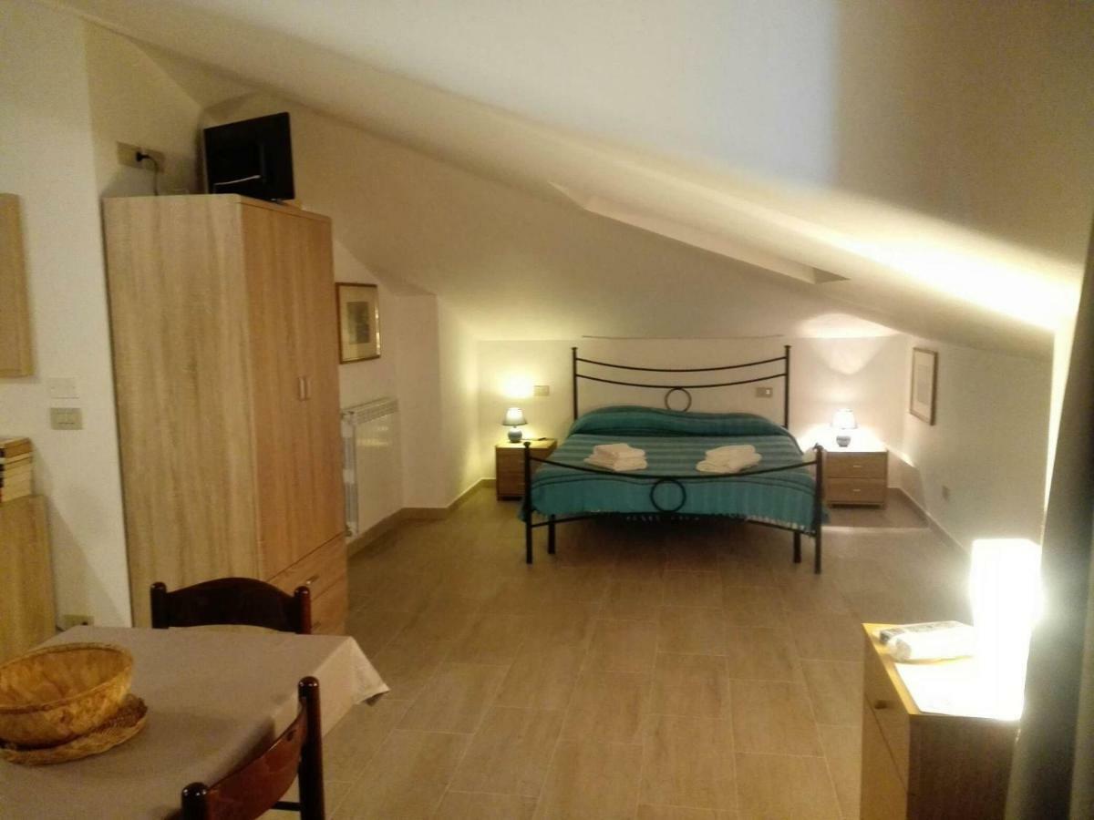 Villa Marysa Studio Apartment ジャルディーニ・ナクソス エクステリア 写真
